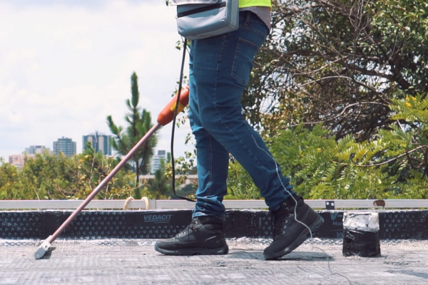 Testando a estanqueidade na construção